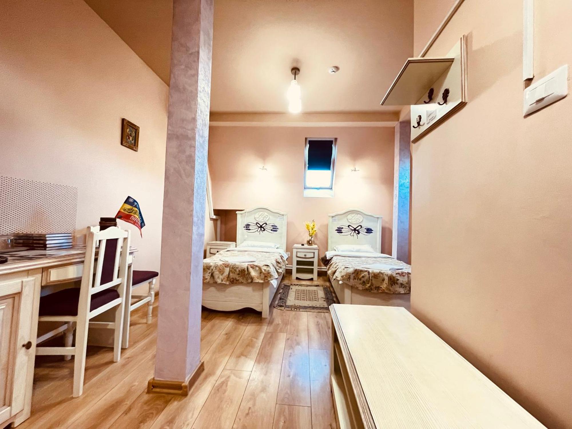 סוסאבה Leaganul Bucovinei Guest House חדר תמונה