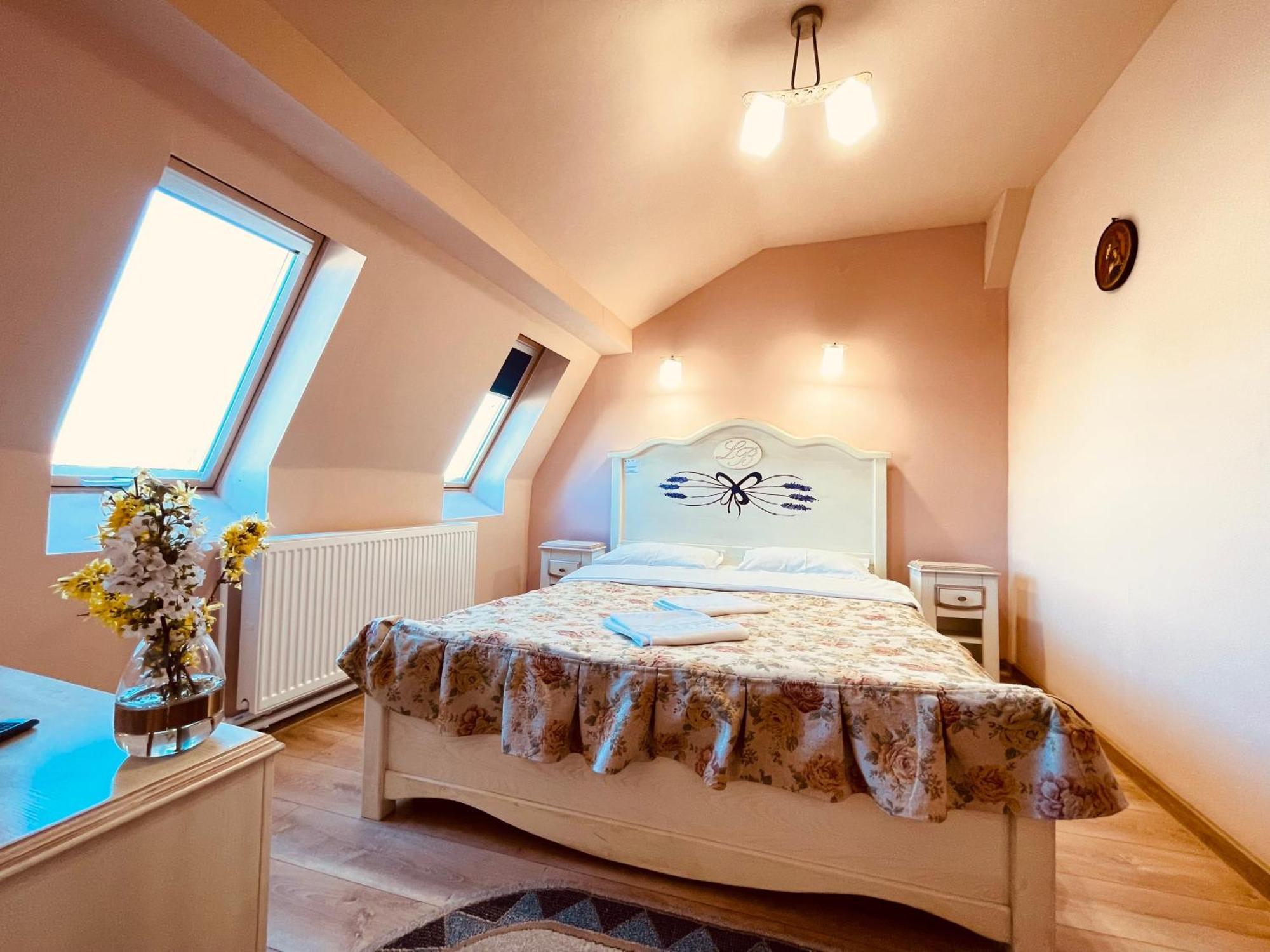 סוסאבה Leaganul Bucovinei Guest House חדר תמונה